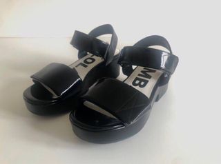 Sandalias Bimba y Lola negras