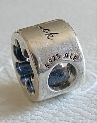 Charm Pandora ORIGINAL  Trébol de Suerte y Coraje