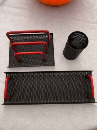Organizador escritorio metal rojo