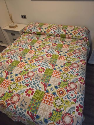 Colcha multicolor algodón. Marca GATO Do PRETO