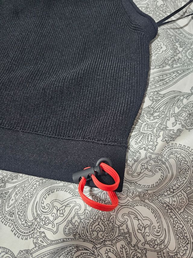 Crop top Adolfo Domínguez T.L con etiqueta