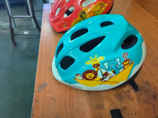 Casco infantil