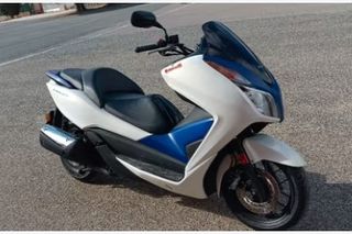Honda Scooter Forzza