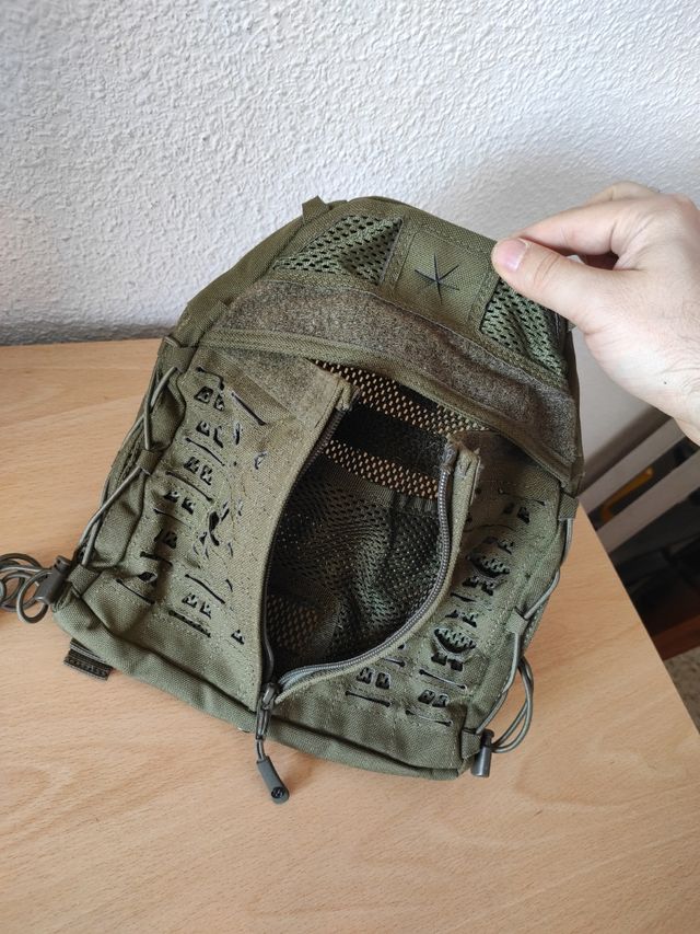 Backpanel verde oliva Novritsch