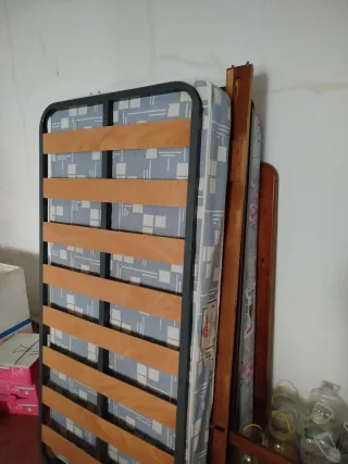 SE VENDE CAMA LITERA