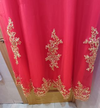 Vestido rojo celebración oriental