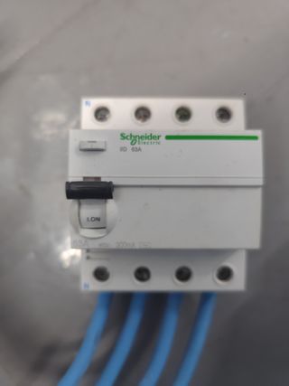 Interruptor Diferencial Schneider 63A