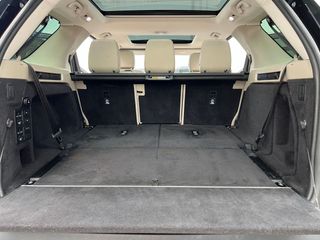 Land-Rover Discovery 3.0 TD6 HSE Luxury Auto