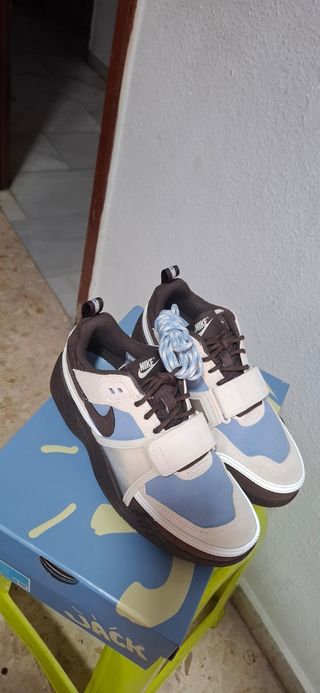 Zapatillas Nike Zoom Field Jax - Beige/Azul