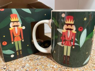 Taza porcelana Cascanueces Navideña