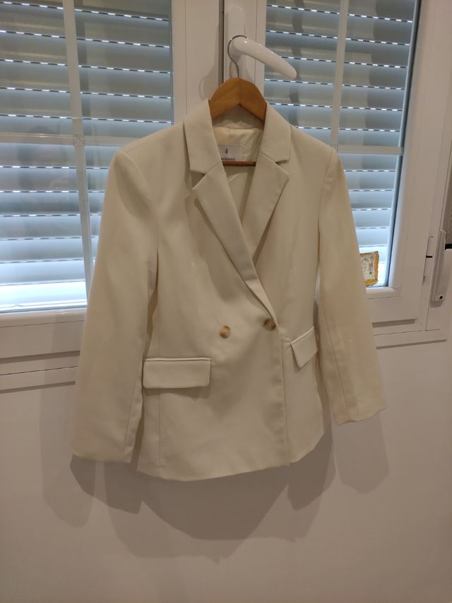 Chaqueta blanca mujer - elegante