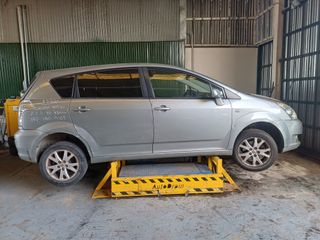 DESPIECE COMPLETO TOYOTA COROLLA VERSO (R1)