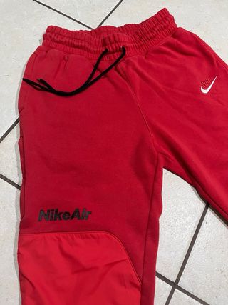 Pantaloni Nike Air rossi