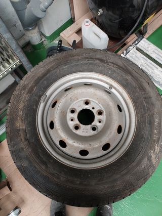 Rueda repuesto Mercedes Sprinter