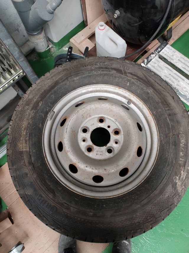 Rueda repuesto Mercedes Sprinter