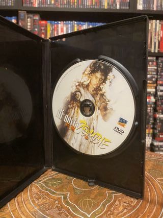 MI NOBIA ES UN ZOMBIE -DVD - PELÍCULA DE CULTO