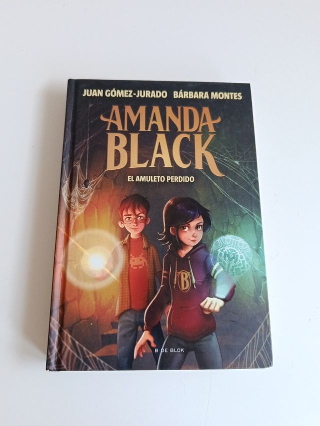 El amuleto perdido / The Lost Amulet (AMANDA BL...