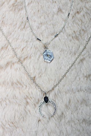 Collar de Luna Pateado Sencillo y Moderno