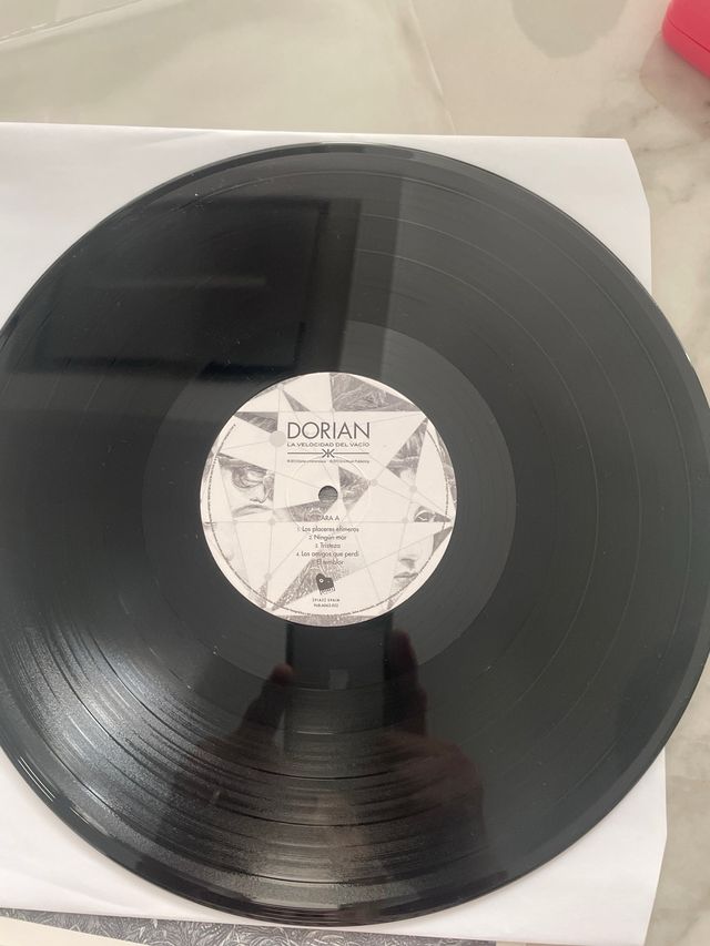 Dorian - La Velocidad del Vacío LP
nuevo