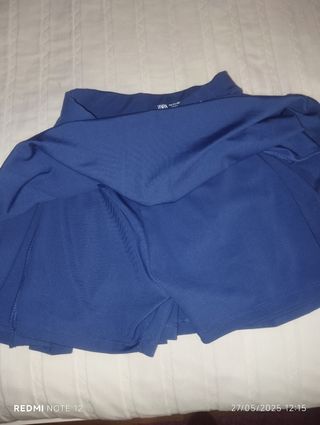 Falda plisada Zara azul