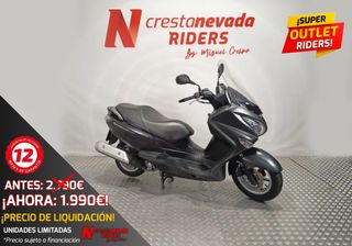 Suzuki Burgman 200