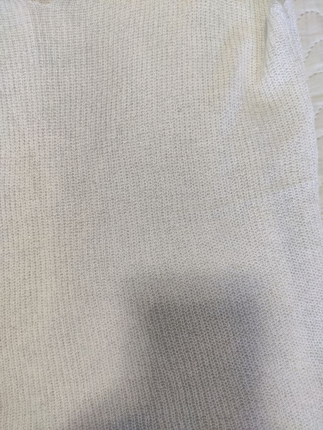 3 camisetas: azul y blanca