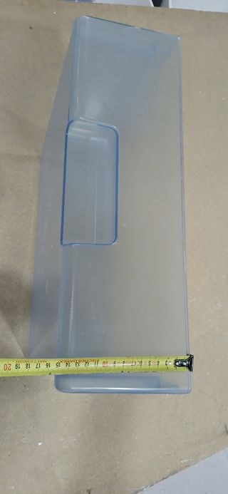 Cajón congelador Balay 3kep6863/03 y otras piezas