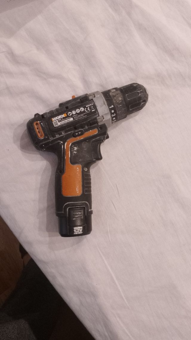 Atornillador Worx 12V