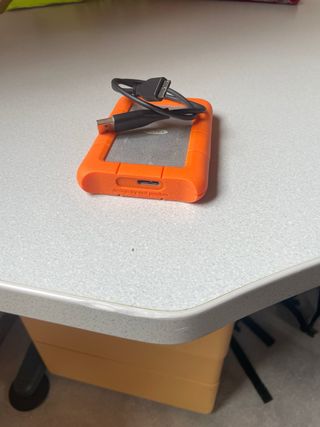 Disco duro Lacie 1TB - Externo