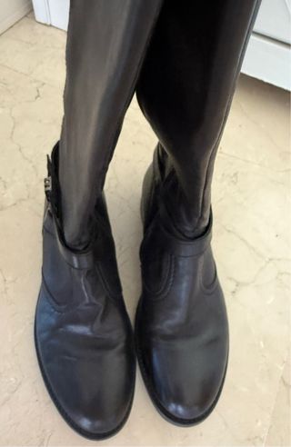 Botas zapatos altas piel negra