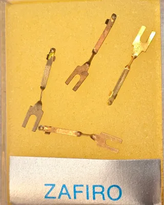 AGUJAS TOCADISCOS SHURE FOX 330/580/650 DIAMANTE