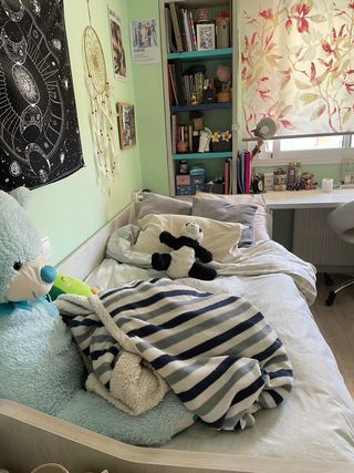 Cama juvenil doble con cajones y colchón