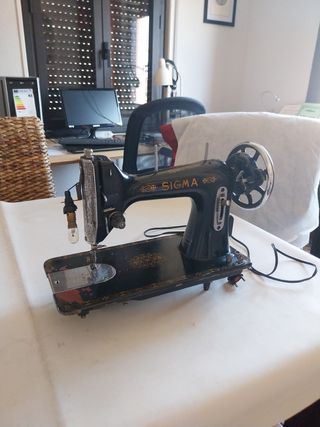 Máquina coser Sigma Antigua