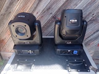 4 cabezas móviles PRO LIGHT LT LED 90 PRO SPOT