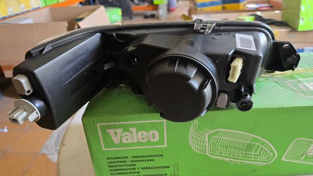 Faro Valeo Peugeot 306 (97-99)