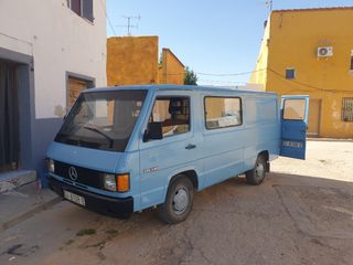 Mercedes-Benz MB 1993