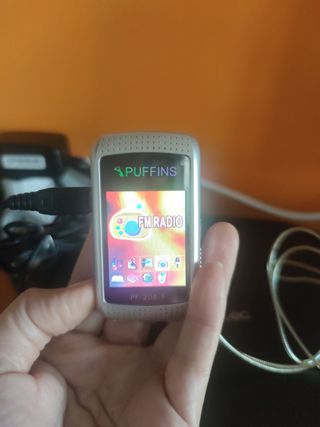 Reproductor MP3 Puffins PF-206-T plateado