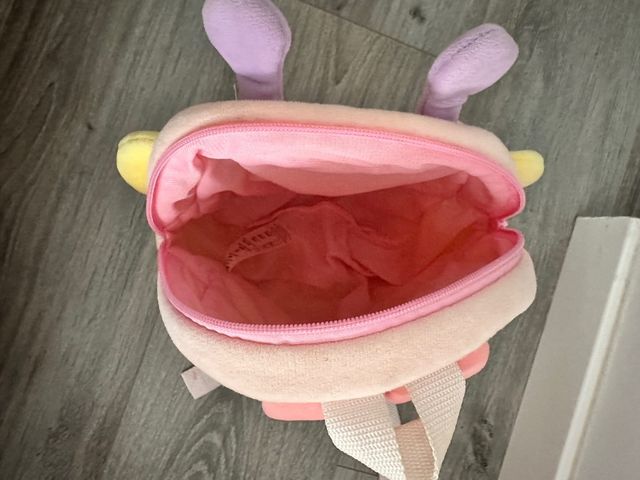 Mochila Mariposa Niña - Amazon. Valorada en 23€