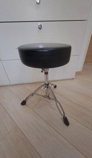 Sgabello per piano/batteria regolabile