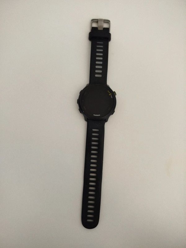 Garmin Forerunner 55 – reloj deportivo en buen est