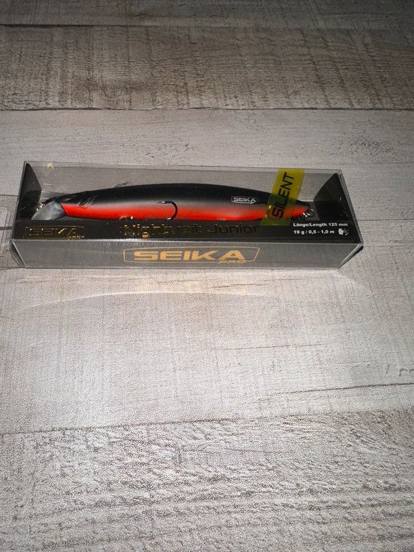 Lote de cebos para pesca – Seika y Nightvelt