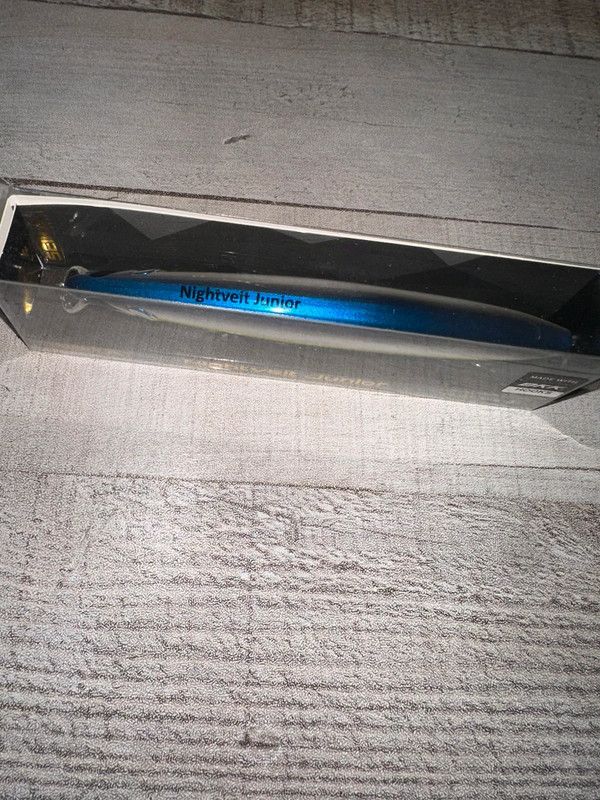 Lote de cebos para pesca – Seika y Nightvelt