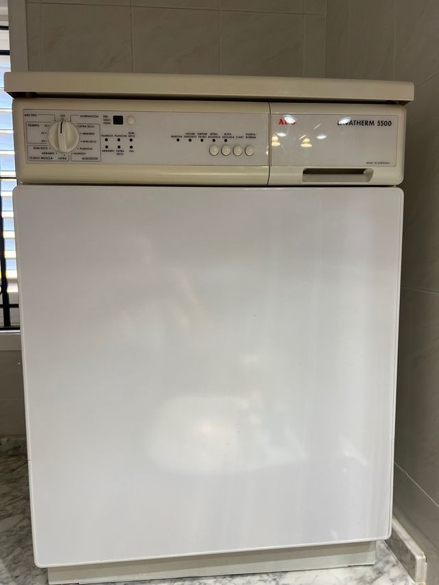 Secadora AEG Lavatherm 5500