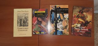 Arturo Pérez Reverte. Varias obras. Dieciséis.