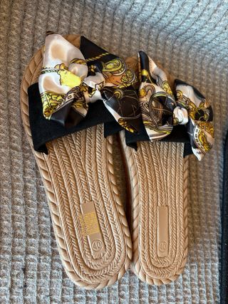 Sandalias planas de verano