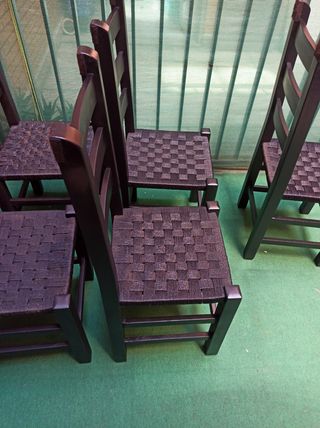5 Sillas Comedor - Madera Negra
