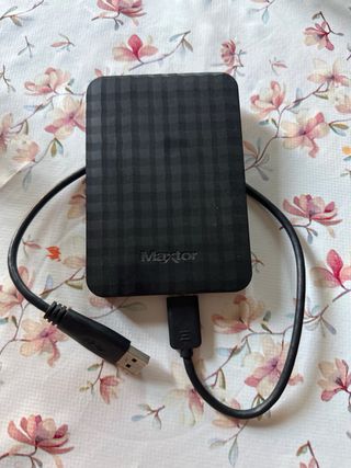 PS4 (PlayStation 4) 500GB + mando Scuff