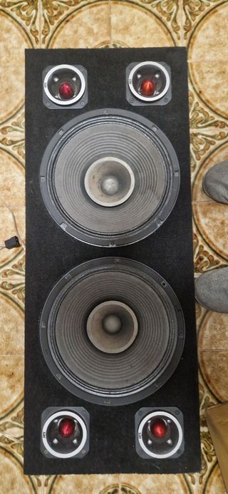Caja altavoces car audio 2x12" + 4 tweeters
