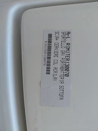 Puerta batería autocaravana Rimor