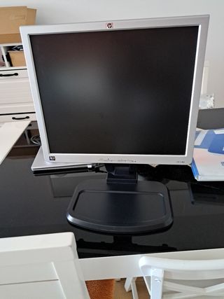 Monitor HP 1740 - Pantalla LCD de 17"